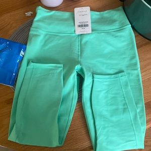 Fabletics high wasted capri leggings